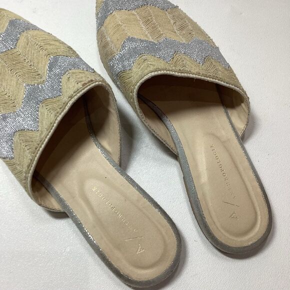Anthropologie Embroidered Slides Yellow Cream Silver Women’s Size 9 Sandals - Picture 12 of 15